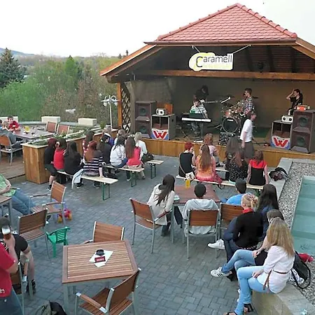 Caramell Hotell Louny