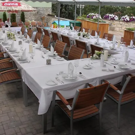 Hotell Caramell Louny