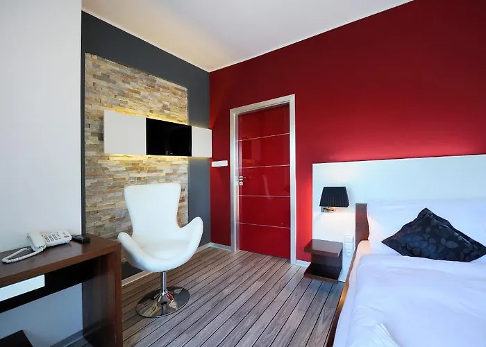 Caramell 3* Louny